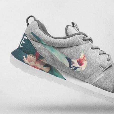 https://modaraga.com/images/thumbs/0000051_nike-floral-roshe-customized-running-shoes_450.jpeg