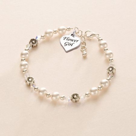 https://modaraga.com/images/thumbs/0000074_flower-girl-bracelet_450.jpeg